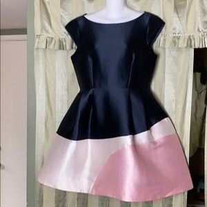 Kate Spade Holiday Colorblock dress in size 8